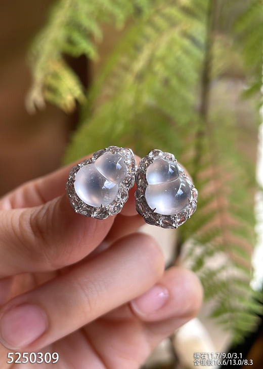 5250309，葫芦耳钉。具体价格微信咨询 商品图2