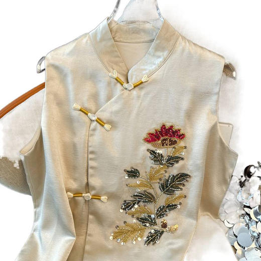 XYF83192025秋季新款复古新中式国风改良文艺休闲盘扣立领开衫马甲上衣女 商品图4