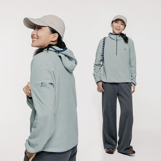 【品牌特惠】ACMEITEM爱棵米女士连帽卫衣GAG2313109G 商品图1