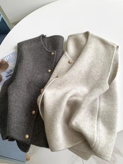 老米优品🎈3天左右发！《秋日叠搭针织马甲》温柔基础系版型，百搭不挑人！宽松大袖口，内搭也不跳~ 商品图3