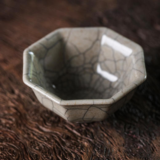 问鼎哥窑传世复刻款兰翘杯 商品图1