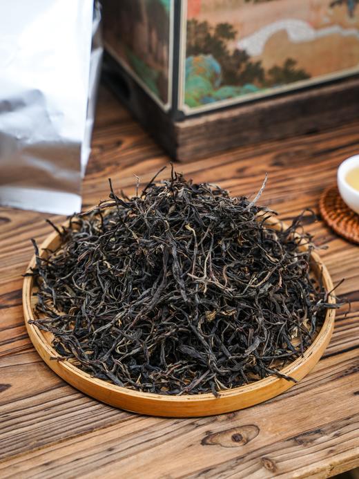 【蟒蛇箐单株散茶】2019年头春易武蟒蛇箐古树料，不以名气打天下；以口感问鼎江湖，500g/箱 商品图2
