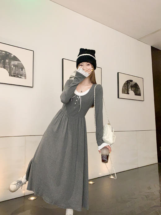 【189元任选2件】最后一波现货！法式复古温柔蕾丝花边袖口连衣裙 商品图1