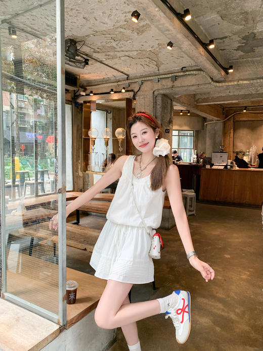 【169元任选2件】最后一波现货！韩系甜美白色蕾丝领口背心连衣裙 商品图7