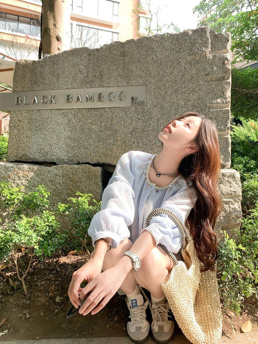 <曾小咸推>现货秒杀！韩系温柔风浅蓝色圆领宽松长袖衬衫 日常189.99 立减110 秒杀79.99！ 商品图12