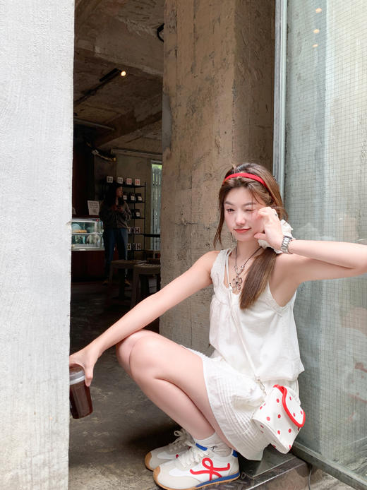 【169元任选2件】最后一波现货！韩系甜美白色蕾丝领口背心连衣裙 商品图11