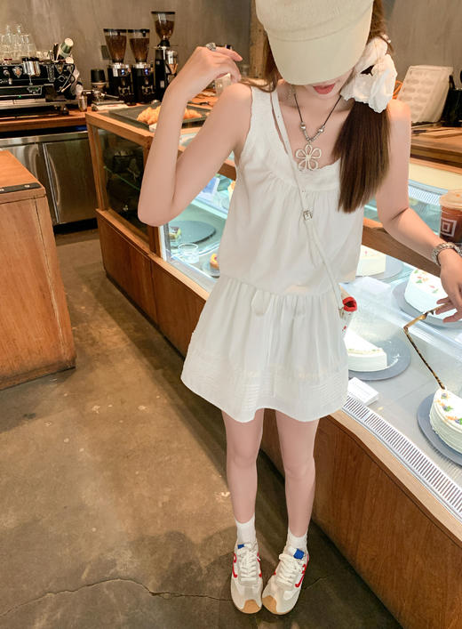 【169元任选2件】最后一波现货！韩系甜美白色蕾丝领口背心连衣裙 商品图13