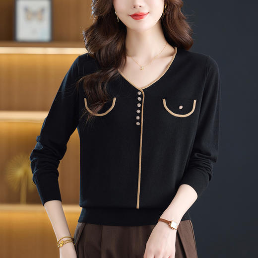 YM-221桃心领羊毛打底衫女冬季薄款气质轻奢小衫2025新款妈妈毛衣高级感 商品图3