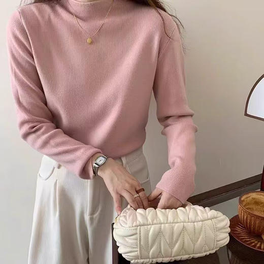「KANING日系简约半高领针织打底衫🍂秋冬必备！软糯花边半高领针织衫，穿出优雅天鹅颈✨轻松驾驭内搭美学！」  商品图9