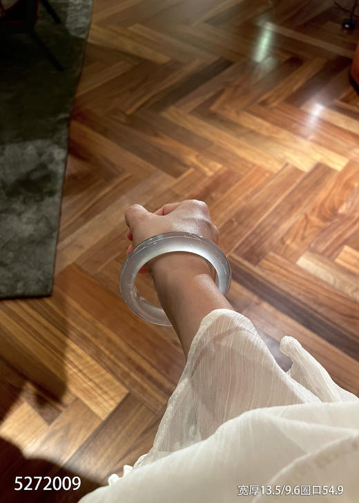 5272009，手镯，圈口54.9。具体价格微信咨询 商品图7