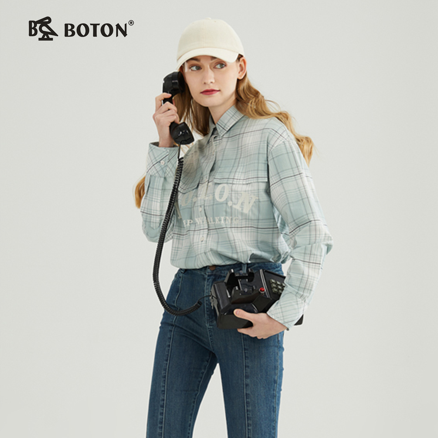 【柔软清】波顿春秋女浅蓝色格子衬衫宽松百搭休闲高端LS976123