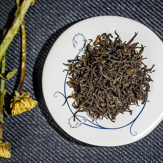 弘春茗茶天际红正山小种信之春铁盒装108克 商品图4