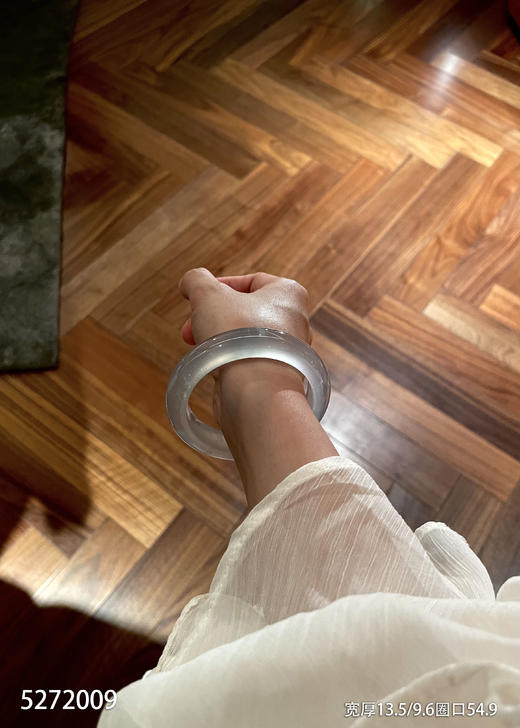 5272009，手镯，圈口54.9。具体价格微信咨询 商品图8