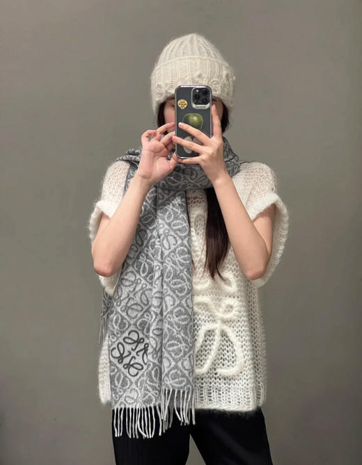 罗意威双面Anagram 缇花图案 羊毛围巾 商品图2