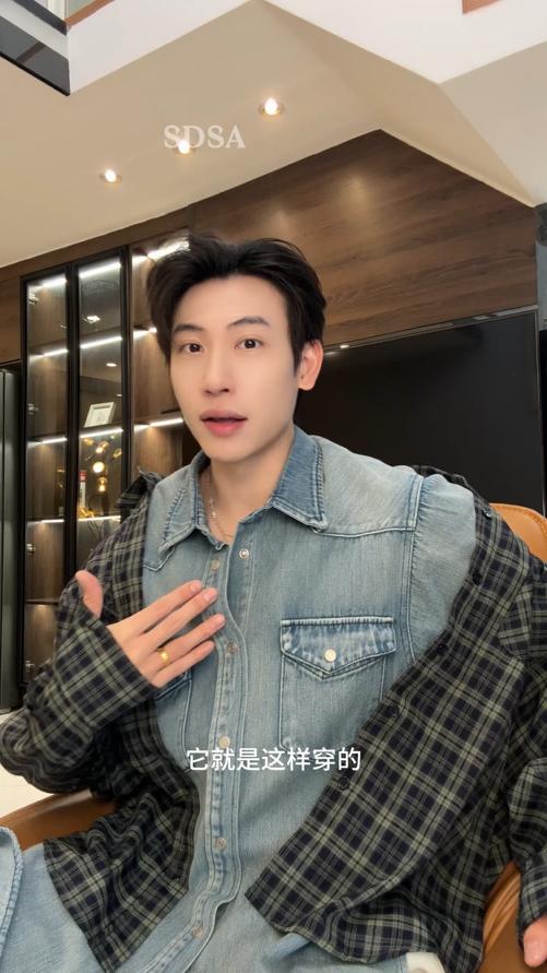 8035SDSA秋冬新款痞帅男装潮牌牛仔拼接设计翻领长袖衬衫宽松街头衬衣 商品图0