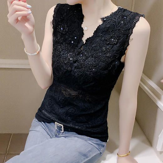 KQLA55F8861V领蕾丝背心女2025春夏新款时尚修身重工钉珠打底衫无袖内搭上衣 商品图1