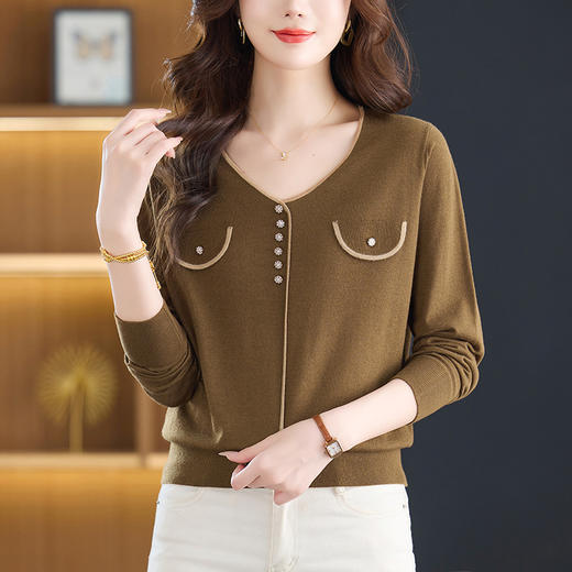 YM-221桃心领羊毛打底衫女冬季薄款气质轻奢小衫2025新款妈妈毛衣高级感 商品图2