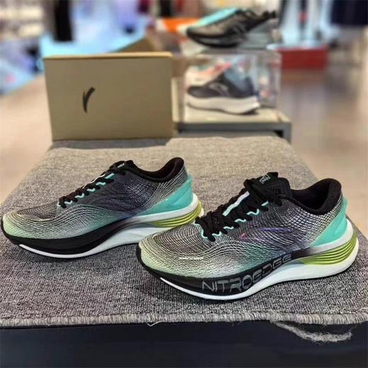 XY|安踏冠军跑鞋Pro弦科技男子春秋软底户外运动徒步运动鞋112435563-1 商品图2