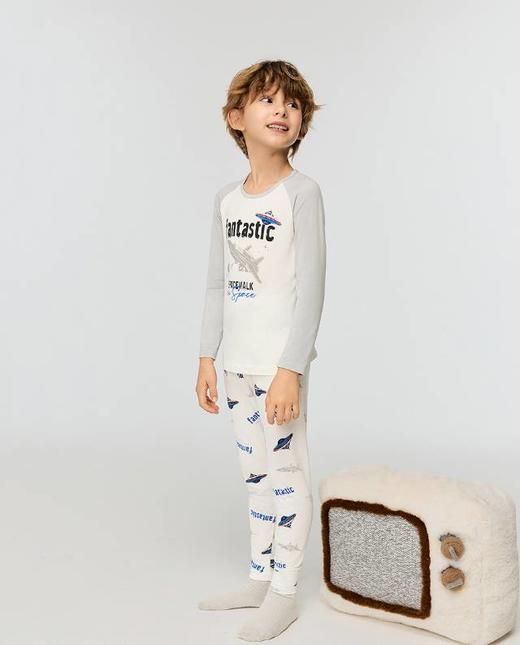 【春上新】8楼爱慕儿童Aimer Kids男孩奶皮太空飞船圆领长袖上衣AK272J741，吊牌价299元 商品图3