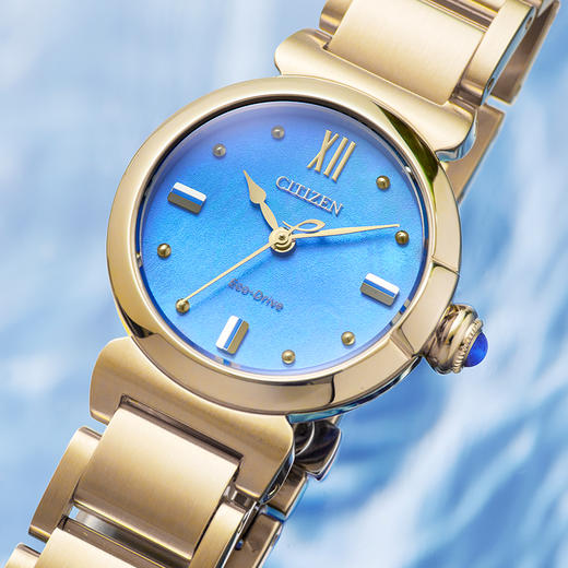 西铁城/CITIZEN人鱼海蓝圆盘光动能精致时尚女表EM1133-85L 商品图3