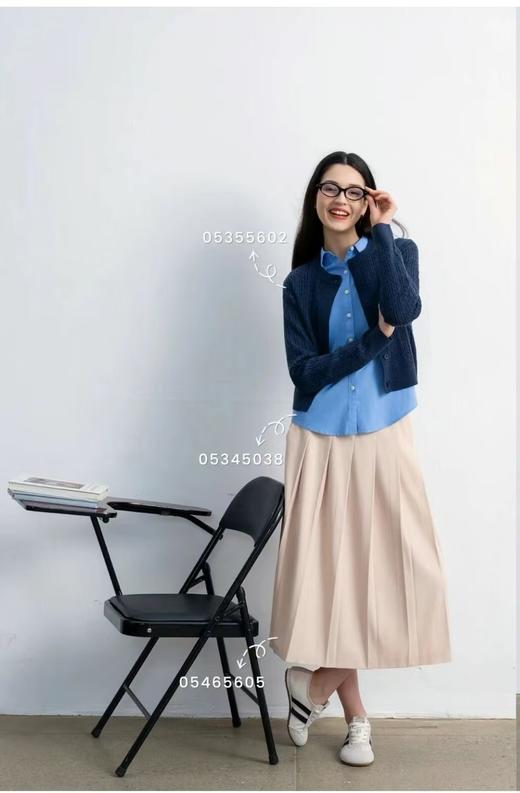 佐丹奴女装25年商场同款百褶半身裙05465605 商品图5