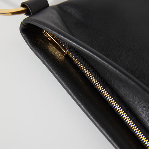 ROMI STUDIO 首饰袋 半圆柔软小羊皮手环包RWCRP33649 商品图3