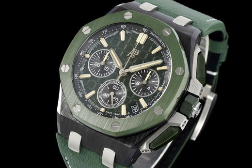 Noob official➕AP 爱彼 皇家橡树离岸型26420 全新V2升级版
1、新开模43 毫米表壳。采用全新设计、更符合人体工学的表壳、更精致的表壳细节，它具有较大的抛光倒角， 43毫米❕❕ 商品图10