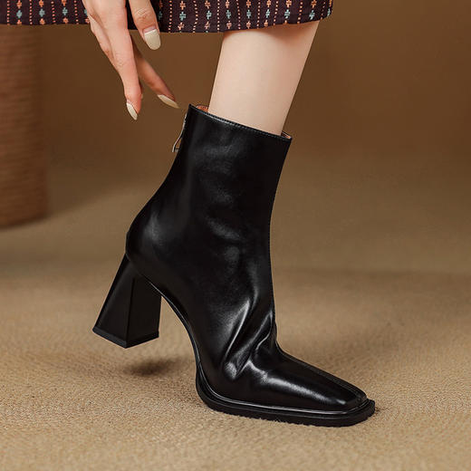 【预售5天】知性优雅气质款！牛皮粗高跟短靴女秋冬季方头通勤职业ol单靴SLLK&sl-7958 商品图1