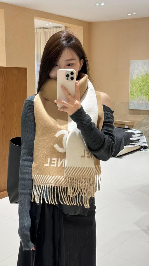 重磅⚠️海外专柜流出捡漏香奈儿双拼色纯山羊绒围巾 商品图7