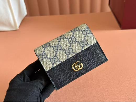 古驰 Marmont GG 马蒙 金标Logo 老花图案 帆布拼皮 双折翻盖卡包钱包 女款 米黑色（LZ） 商品图0