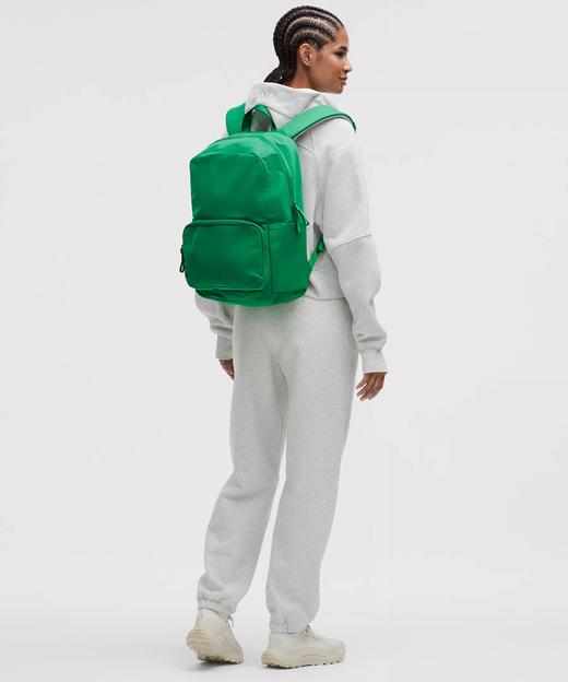 奶黄色也有折了！lululemon Everywhere日常双肩包22L 多色可选，只要￥580直邮到手 商品图9