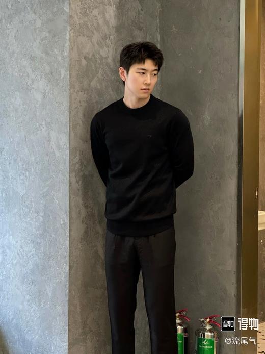 爱ma仕纯色简约打底长袖上衣（波哥直播间穿XL很宽松！正常波哥穿M收身版型！） 商品图8