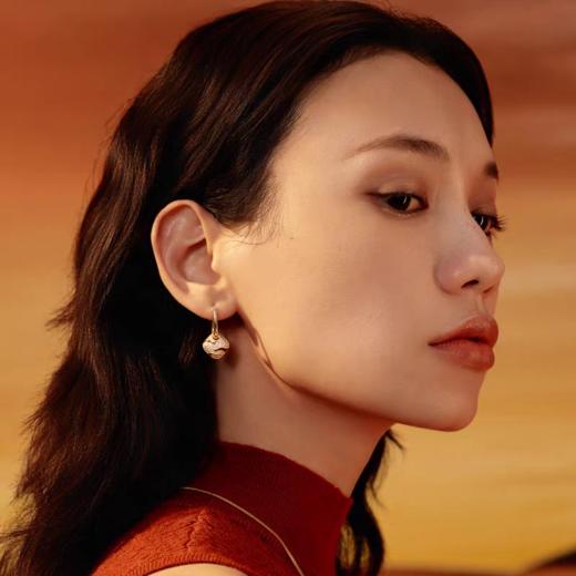 2楼「新品」Fellala/翡拉拉「觉色敦煌3.0」系列耳环货号925424109吊牌价869现价782 商品图3