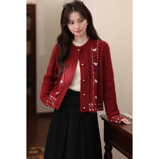 鹿向南「相思红豆」气质复古红色毛衣女秋季时尚宽松显瘦开衫外套 商品图4