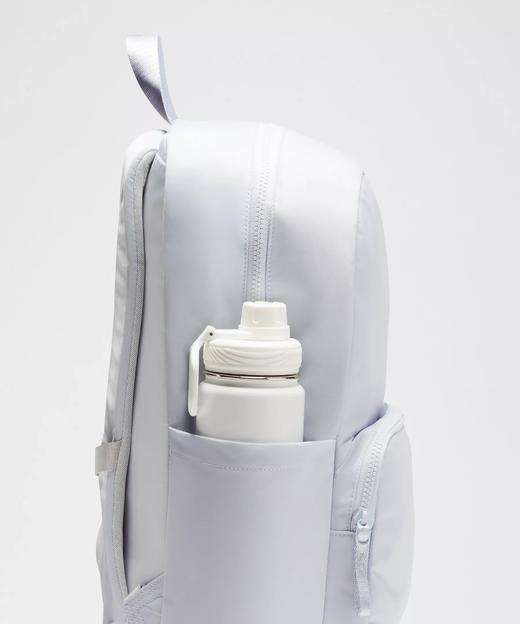 奶黄色也有折了！lululemon Everywhere日常双肩包22L 多色可选，只要￥580直邮到手 商品图7