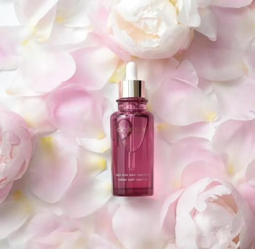 以油养肤 冻龄小秘诀 全身可用发光贵妇肌玫瑰精油 商品图3