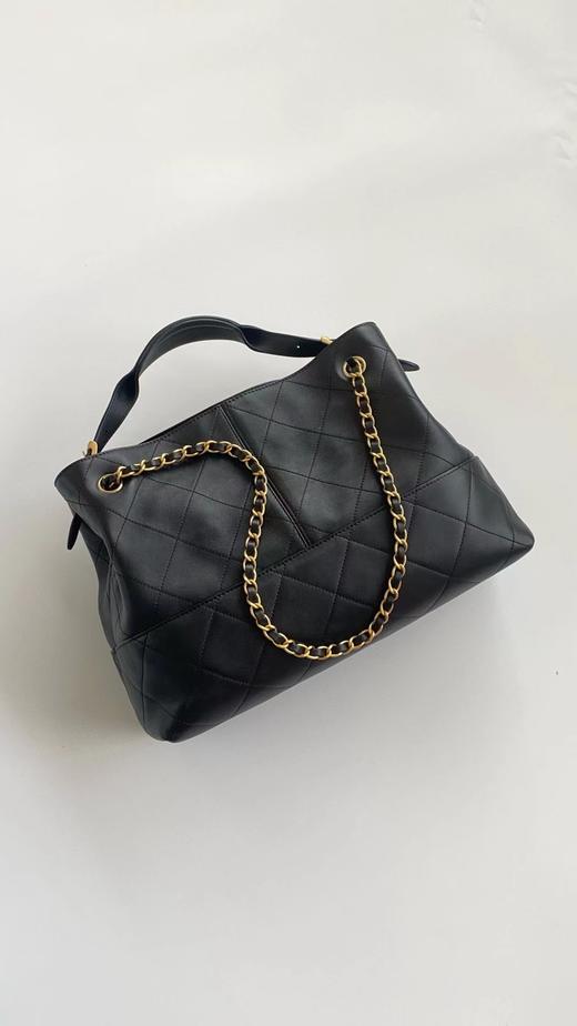 D100260大容量手提单肩腋下包百搭黑金hobo菱格链条包 商品图3