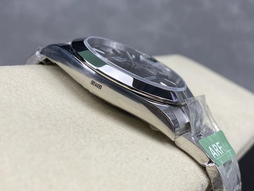 ARF 劳力士日志型41mm,狗牙圈（经典款）以及光圈（低调款）均出品。表芯搭载3235一体机芯，镜面采用高清蓝宝石搭配2.5倍矿大镜，立体指针。面板油印立体❕❕ 商品图13