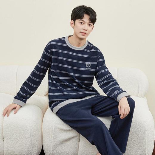 3部顶瓜瓜摇粒绒套头圆领雾岛条纹男士长袖套装ARW25195 商品图1