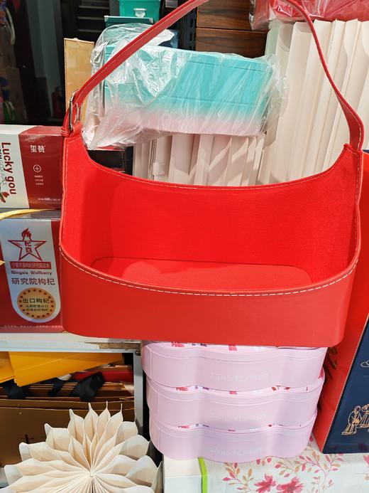 红色皮篮子 商品图0
