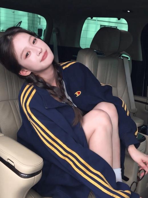 【家居百货】高品质【卖萌冠军藏青色三杆外套】 商品图1