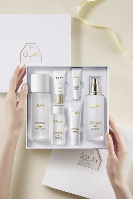 OLAY玉兰油美白水乳两步套盒 商品图0