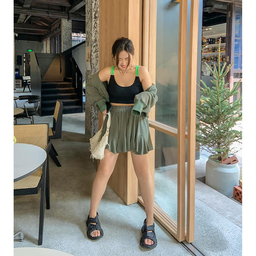 撞色肩带拼接小背心 商品图0