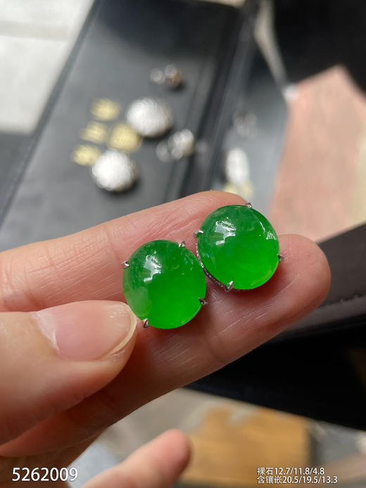 冰艳绿蛋面耳钉【5262009】具体价格微信咨询 商品图5