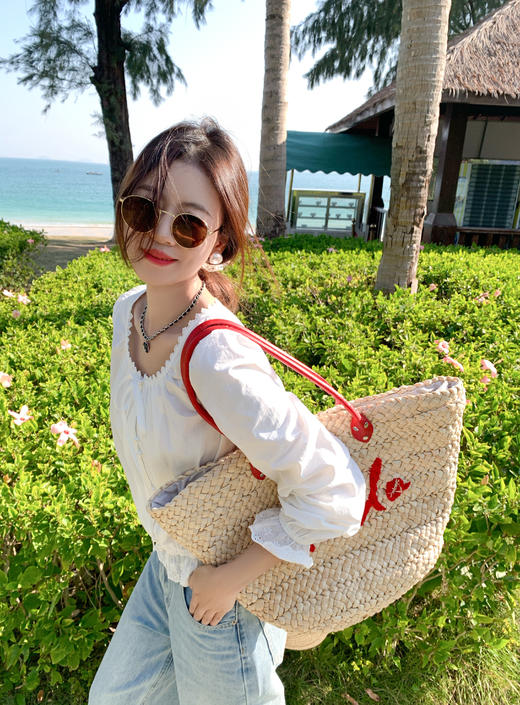 <曾小咸推荐>4.8现货秒杀！微信超特价！珍珠扣蕾丝花边衬衫 日常149.99 立减60 秒杀89.99！ 商品图11