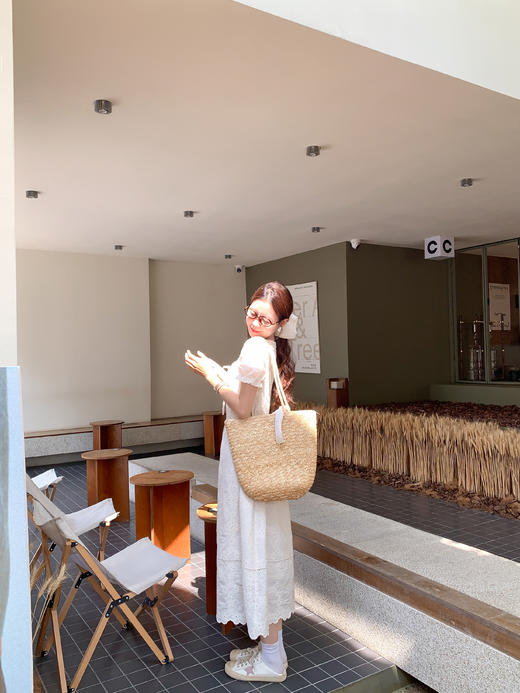 <曾小咸推荐>现货秒杀！微信超特价！法式温柔风气质连衣裙 短款 日常209.99 立减120 秒杀89.99！长款 日常229.99 立减130 秒杀99.99！ 商品图7