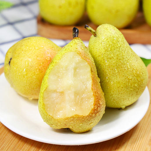 【9斤超值装❗山东烟台太婆梨】可以吸着吃的太婆梨软糯多汁，回味儿时的味道，清甜香味，吃一口就爱上，新鲜水果甜梨应季软糯香甜梨子非丑梨L 商品图0