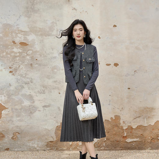 奢姿大码女装2025秋季时尚百褶设计圆领两件套胖妹妹气质减龄套装9954994284AB 商品图0