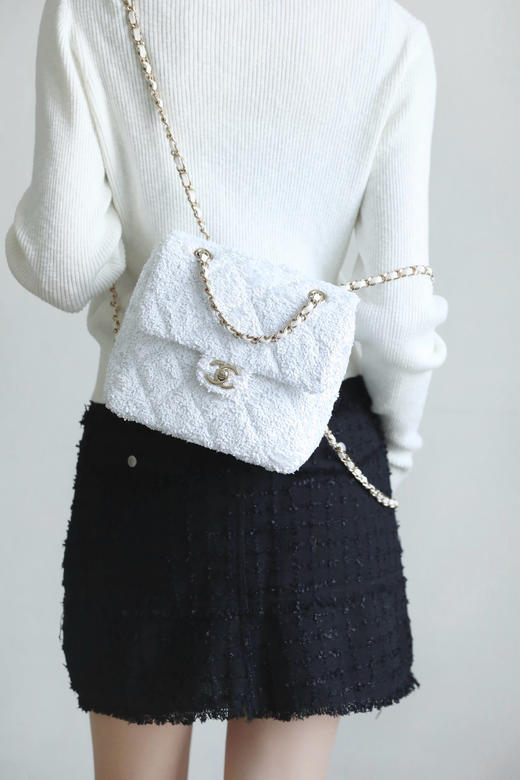 香奈儿 25B 秋冬 闪亮片𝗆𝗂𝗇𝗂背包白色（LZ） 商品图4