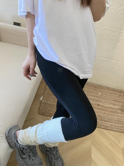 点此购买 迪桑特秋冬季女士加绒瑜伽裤 37 331818 商品图9